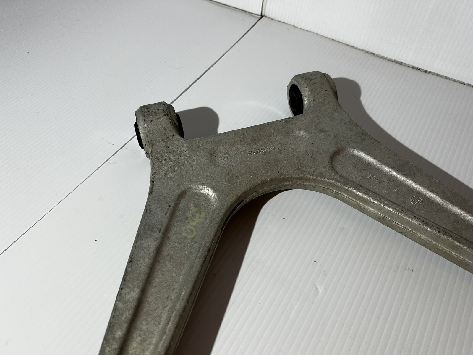 Lamborghini Gallardo, LH/RH Rear Lower Control Arm, Used, P/N 400505311B