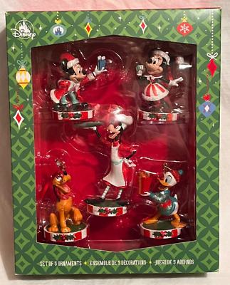 Disney Parks 2023 Santa Mickey Mouse & Friends Sketchbook Ornament
