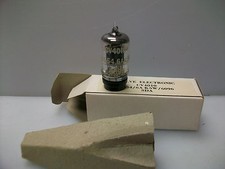  5654 / 6AK5 / 6096/ CV4010 TUBE