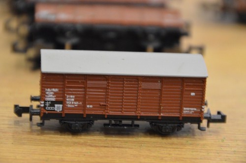 Mintrix N 51 3253 00 Gedeckter Güterwagen,2-achsig,Gattung/Bauart Gklm 191,braun | Condition: Gebraucht