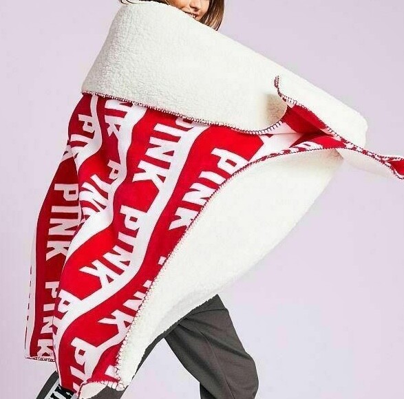 Victorias Secret Pink SUPER SOFT Sherpa XL LIM ED Plush Throw