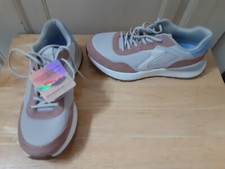 Skechers Street Woman's Athletic Shoes w/ Memory Foam Size 6  NEW IN BOX