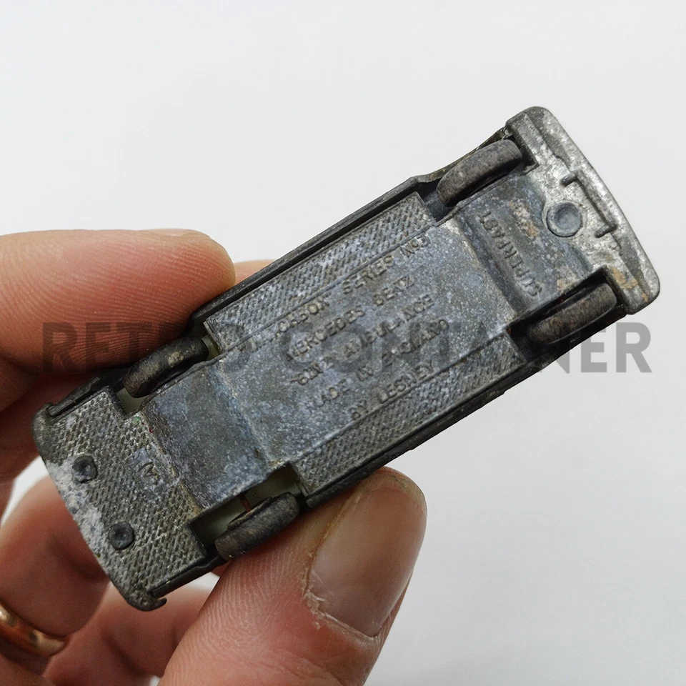 Macchinine - Die-Cast Car Models - Matchbox Superfast Vintage - 93 Ambulance - Immagine 3 di 3