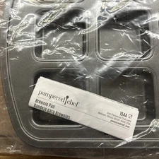 Pampered Chef Non-Stick Brownie Pan 1544 Factory Sealed NIP 12 Brownies Retired