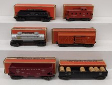 Lionel O Gauge Vintage Assorted Freight Cars 6 /Box