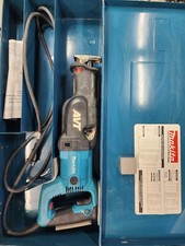 MAKITA JR3070CT RECIPROCATING SAW  ANTIVIBE W/METAL CASE 110V 15AMP