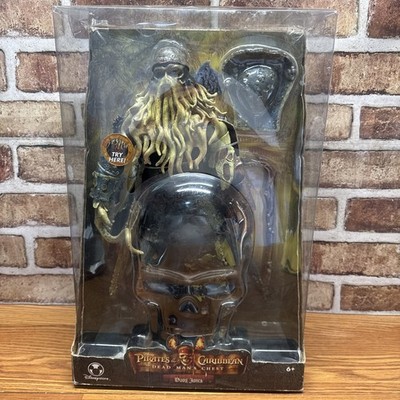 NIB Disney Store Pirates of the Caribbean Dead Man s Chest 16  Davy Jones RARE