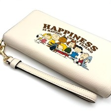 COACH X PEANUTS Long Zip Around Wallet Snoopy and Friends CBN35 Chalk NWT