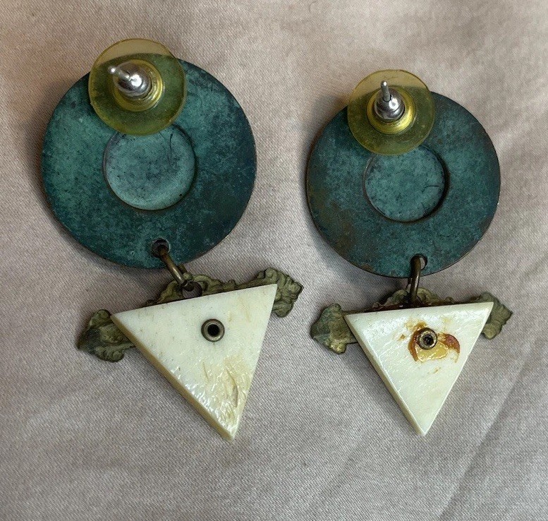 Vintage Abstract Clock w/ Triangle Shape Dangle/D… - image 6