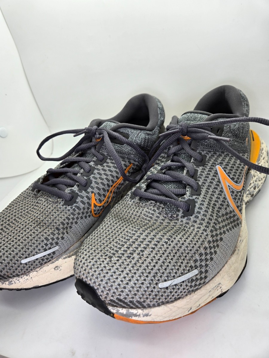 Nike ZoomX Invincible Run Flyknit 2 Shoes Mens 9.5 Grey Running Athletic Sneaker Nike ZoomX Invincible Run Flyknit 2 Shoes Mens 9.5 Grey  main image 3