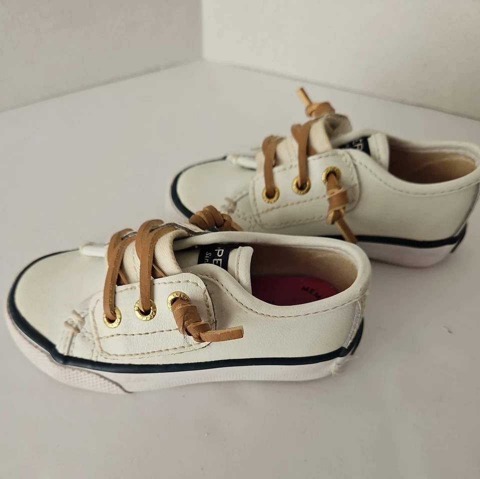 Zapatos de barco de cuero blanco Sperry Top-Sider talla 5M niño pequeño Foto 2 de 4