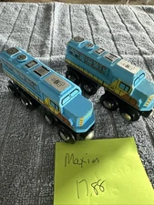 Maxim Enterprises Thomas Brio Magnetic Wooden Train Engine Construction Express