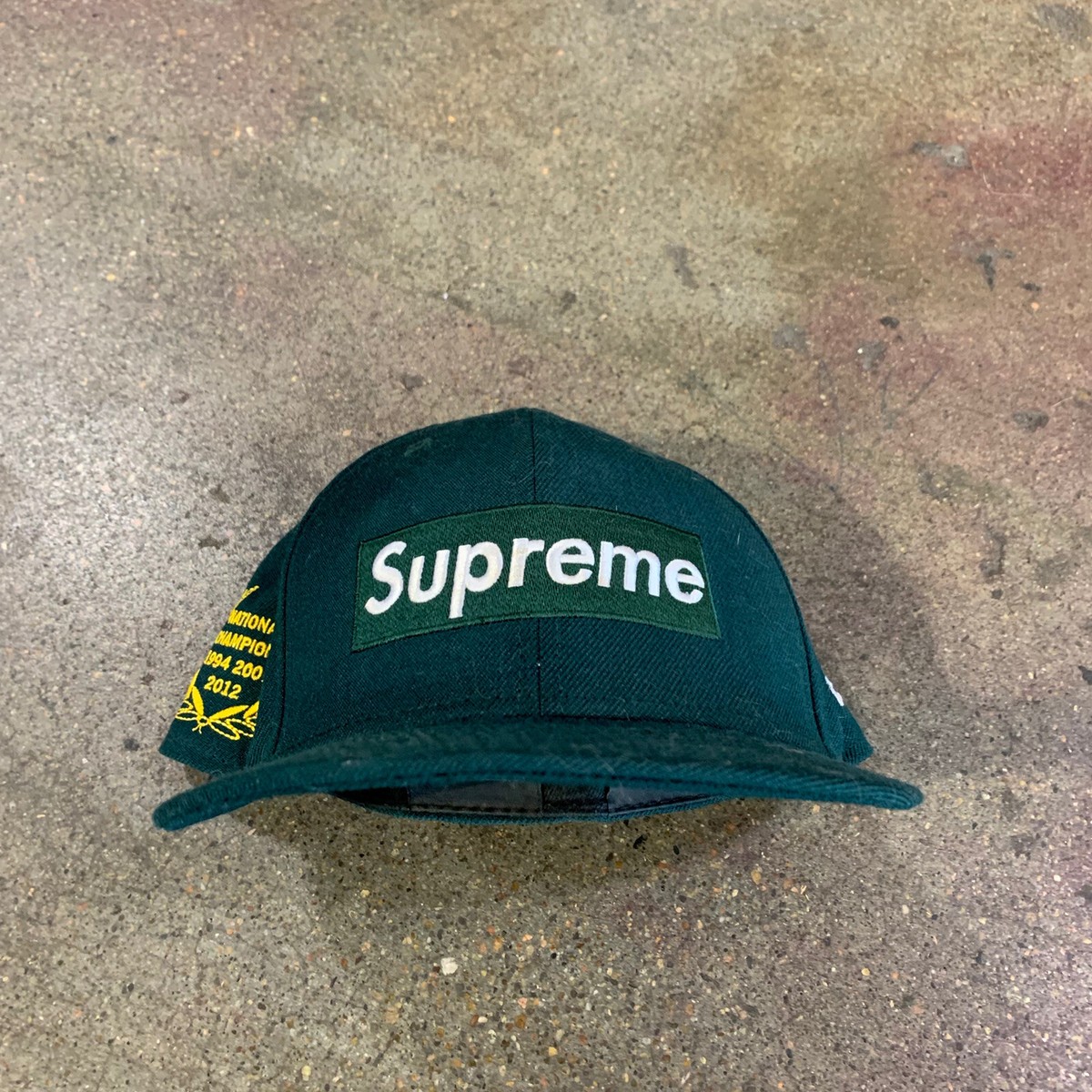 SS12 Supreme World Famous National Champions Box Logo New SS12 Supreme World Famous National Champions Box Logo New