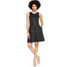 Gap Women’s Sz 0 Sleeveless Fit & Flare Dress True Black Pleated Pockets Stretch