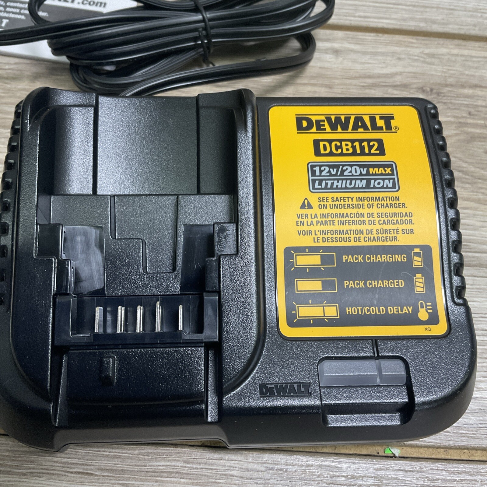 Genuine DEWALT DCB112 12V/20V MAX Li-ion Battery Charger REPLACES DCB100/DCB107