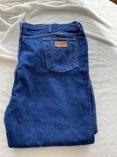 men’s wrangler jeans 49 X 29 made in the USA Vintage