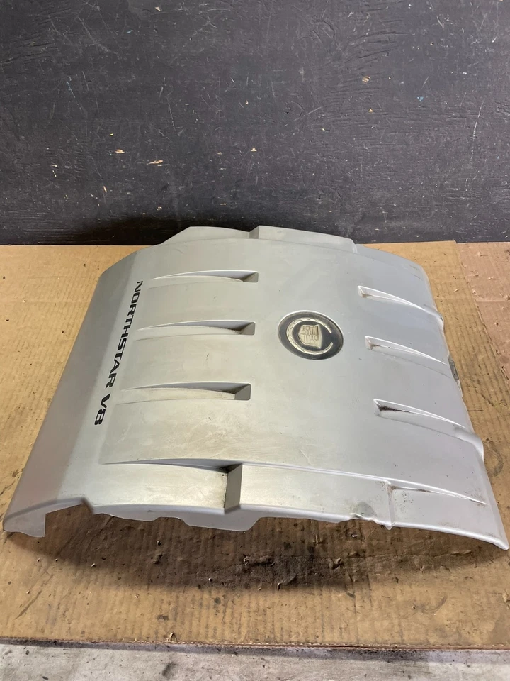 1997 to 2004 Cadillac Deville Seville Northstar Engine Motor Cover J4149 DG - Image 3 of 4