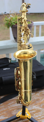 Mendini by Cecilio MAS-L Gold Lacquer E Flat Alto Saxophone