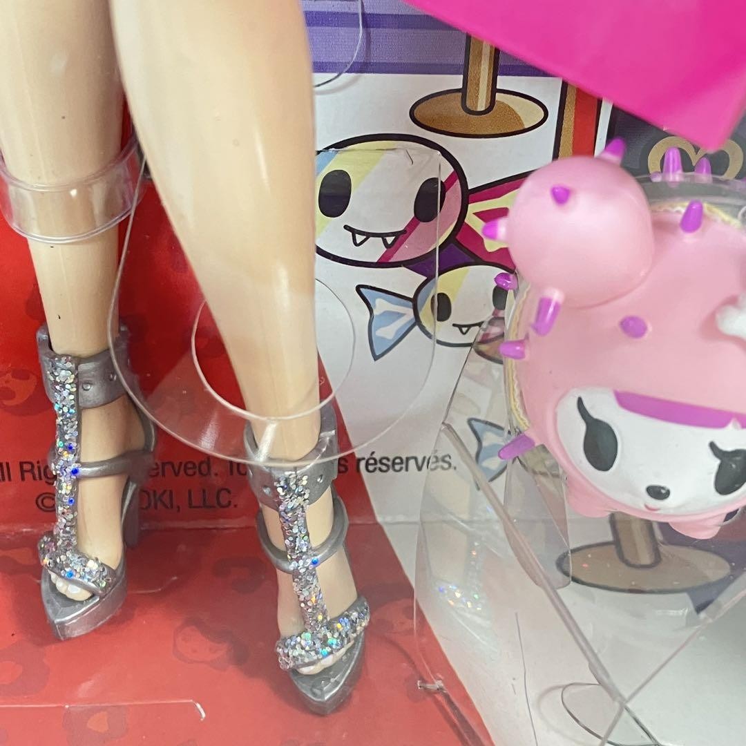 Barbie 10Ves Tokidoki Black Label 2014 Used Collectible