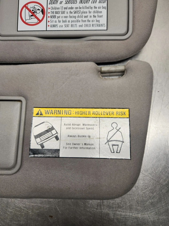 Conjunto de parasol iluminado delantero izquierdo y derecho Hyundai Santa Fe 2001-2004 OEM Foto 3 de 4