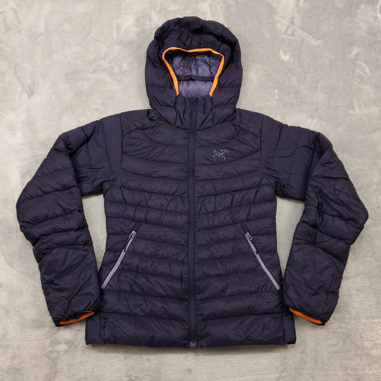 Arc'teryx Giacca Donna XS Viola Piumino con Cappuccio Leggero Cerio LT Hoody