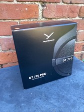 Beyerdynamic DT 770 Pro Black Over-the-Ear Headphones 250ohms