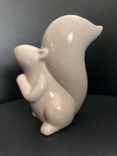 Porzellan Figur Eichhörnchen
