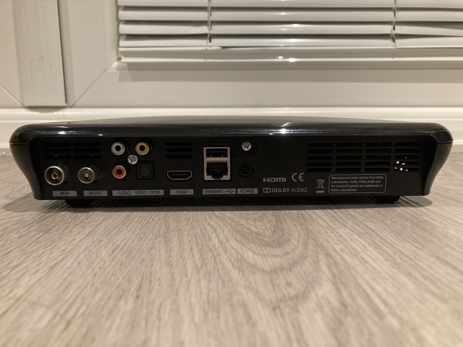 Registratore Smart TV Humax FVP-5000T 1 TB Freeview Play HD ottime condizioni - completamente testato foto 3