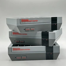 Nintendo NES Game Cartridge Display Stand Holder – Holds 7 Games  Retro Organize