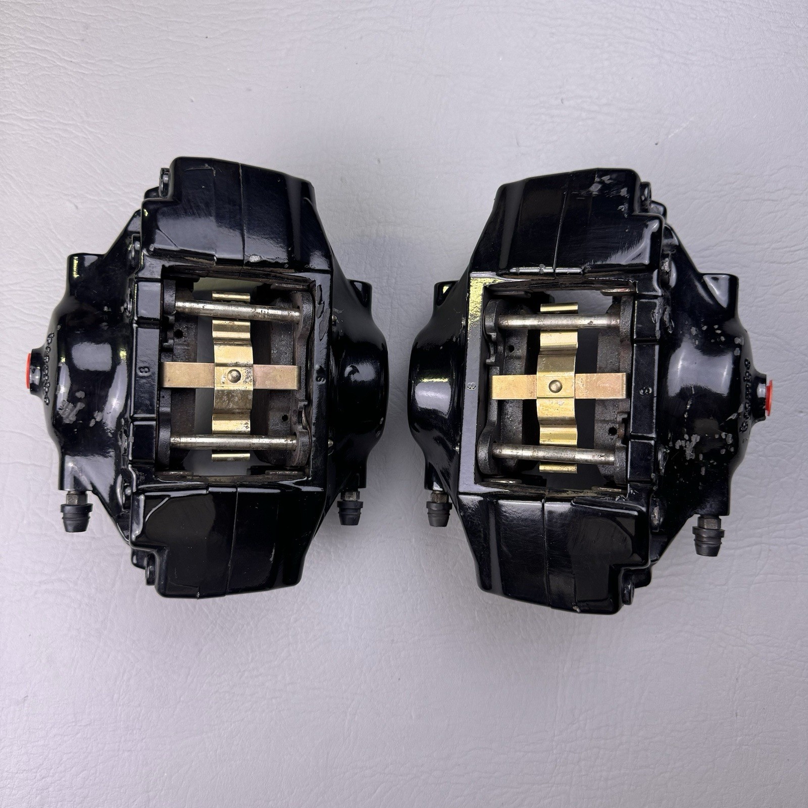 03-06 Maserati Quattroporte Rear Left & Right Brake Caliper Calipers Set OEM