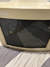 Apple Color Plus Monitor M0401 14in Beige CRt