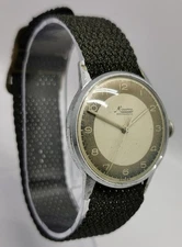 Vtg 1940s Minerva Military Style 31mm Gents Mechanical Gents Wrist Watch Cal 49