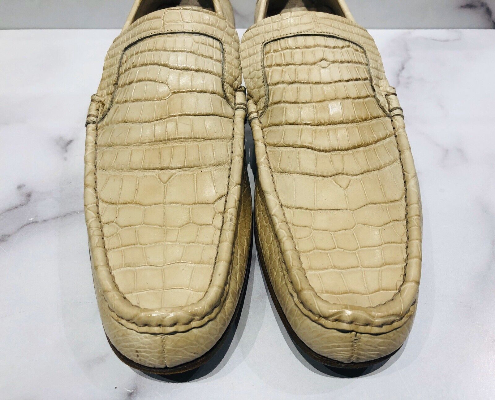 GUCCI White Crocodile Men’s Driving Loafers Shoes - image 2