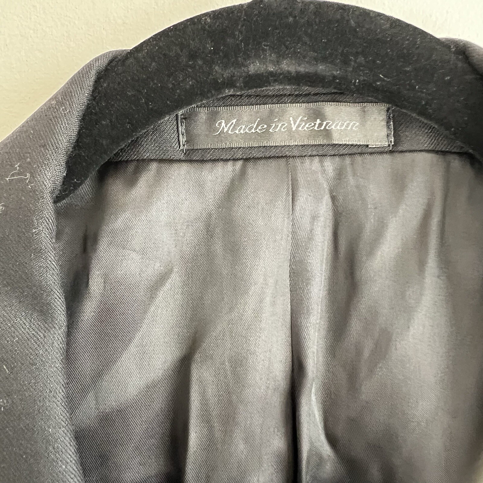 Michael Kors men’s solid black wool button front … - image 2