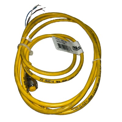 one NEW BANNER MQDC-406 Sensor connection line spot.    AB