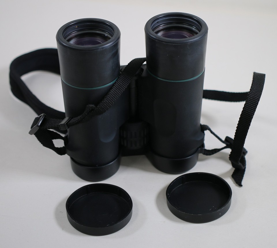 Leupold Wind River Cascades 10x42 Center Focus Roof Prism Waterproof