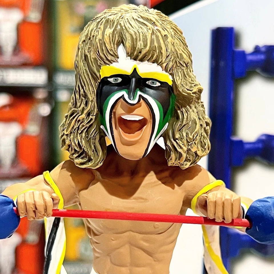 ULTIMATE WARRIOR WrestleMania WWF WWE Wrestling Legend White Shorts Bobblehead - Image 3 of 4