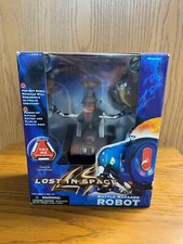 Lost In Space Battle Ravaged Robot Action Figure Trendmasters 1997 -NIB