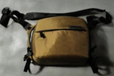 Peak Design Everyday Sling v2 (Coyote, 3L)