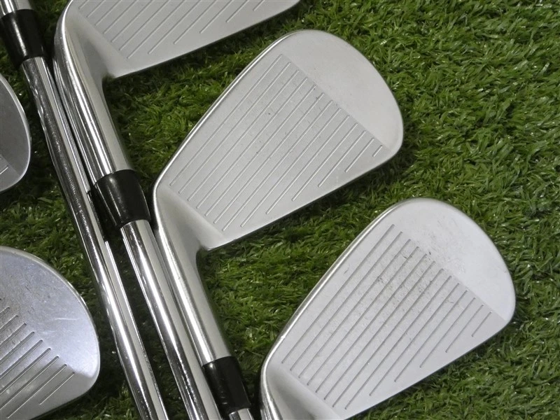 Titleist 2021 T200 Forged Irons 4-P & 48* W AMT Black S300 Stiff Steel Mid Grips - Image 4 of 4