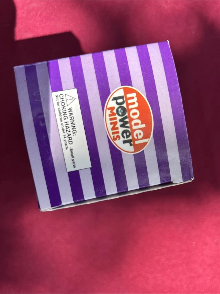 1:87 Model Power Minis Diecast Truck White Peterbuilt Item 20101 Metal - Image 4 of 4