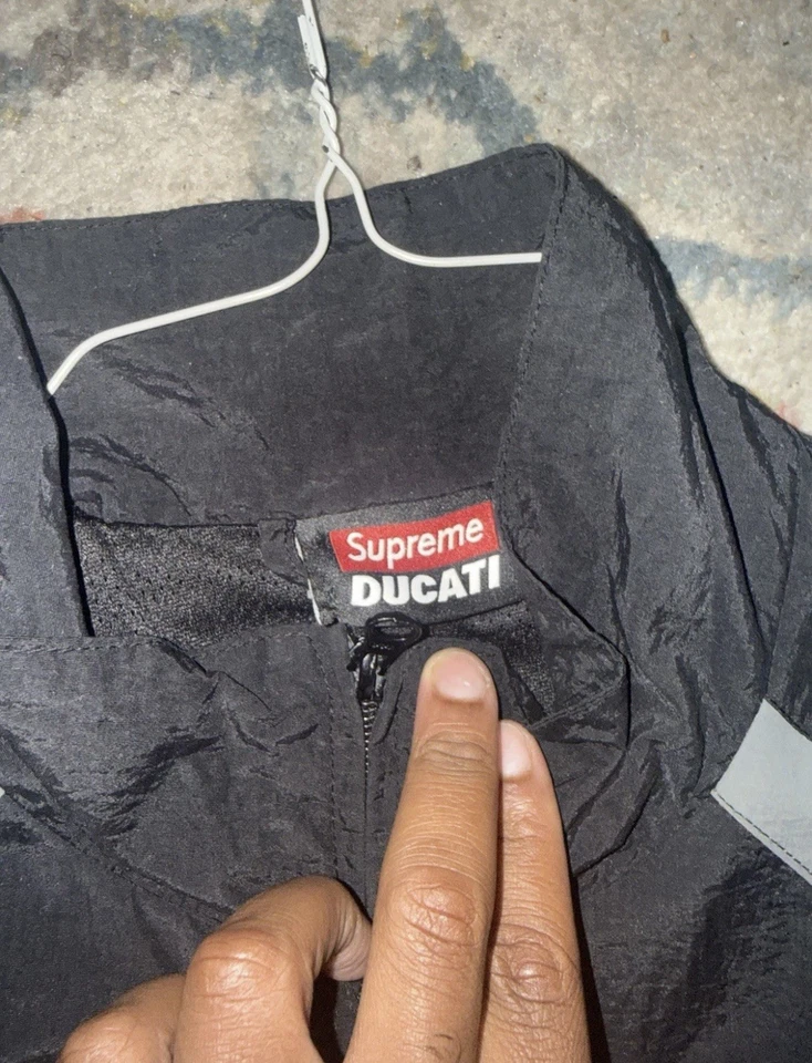 Chaqueta Supreme Ductai Talla L Foto 2 de 4