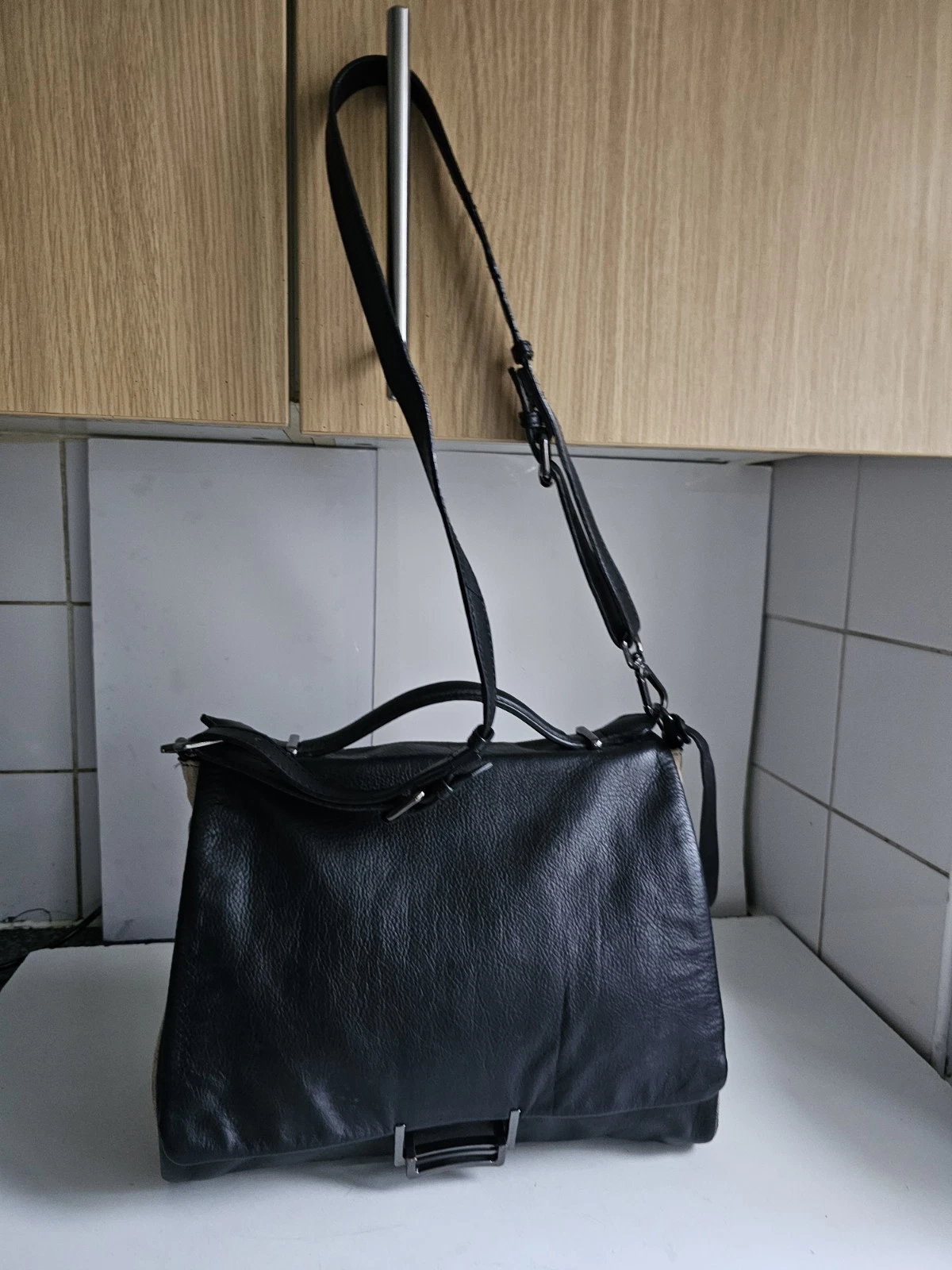 CLARKS DESIGNER WOMENS BLACK LARGE REAL LEATHER TOTE SATCHEL SHOULDER HANDBAG