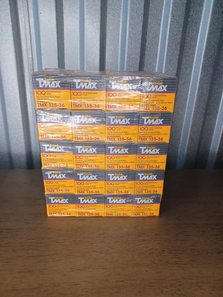 20x Kodak Tmax 100 Professional Film  TMX 135-36  Sealed NOS Exp. 1998 - Image 2 of 4