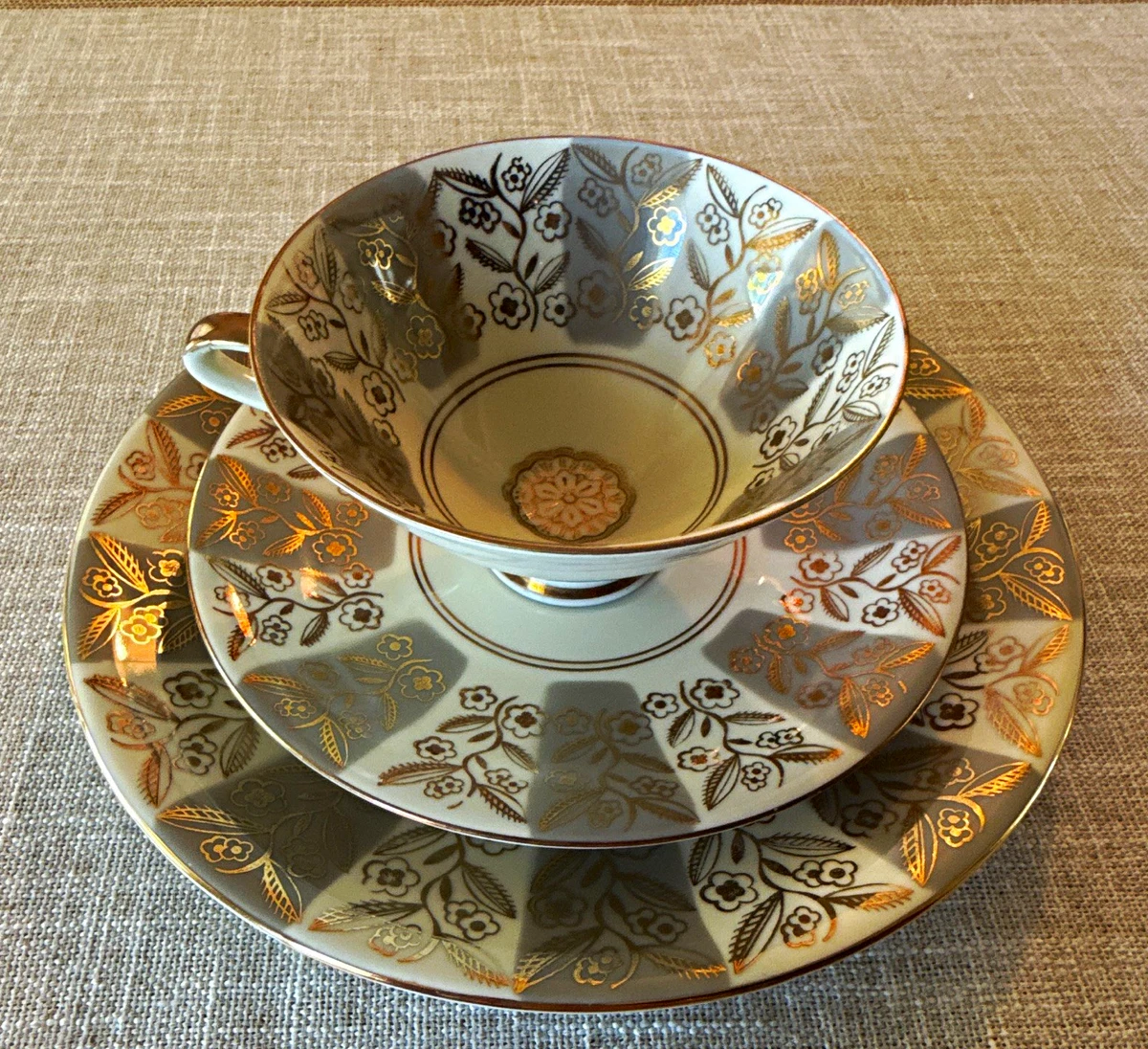 25+ Schumann Bavaria Tea Cup In China & Dinnerware for sale