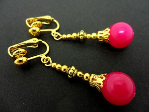 Authentic A PAIR OF DANGLY BRIGHT PINK JADE BEAD GOLD PLATED CLIP ON EARRINGS.