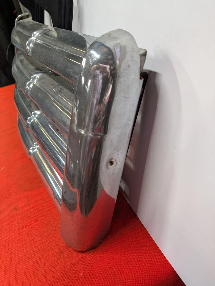 1947 1948 1949 1950 1951 1952  GMC Truck Grill  - Image 4 of 4