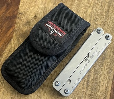 Leatherman SideClip Stainless Multi Tool W/Pocket Clip & Sheath Very Nice!!