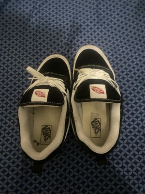 Vans knu school size 9.5 (WITH BOX)