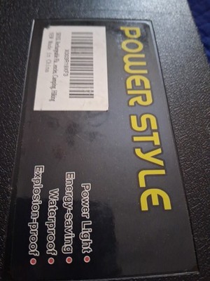 Power Style Flashlight Battery Charger USB Rechargeable Battery LED Flashlight